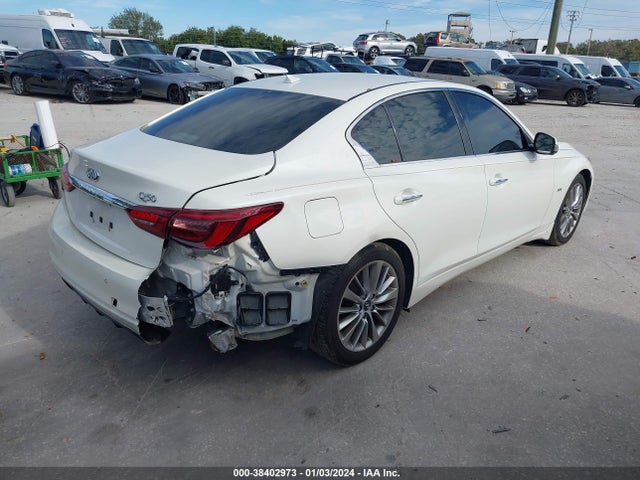 Infiniti Q50 3.0t Luxe 2018 JN1EV7AP1JM590251 Image 4