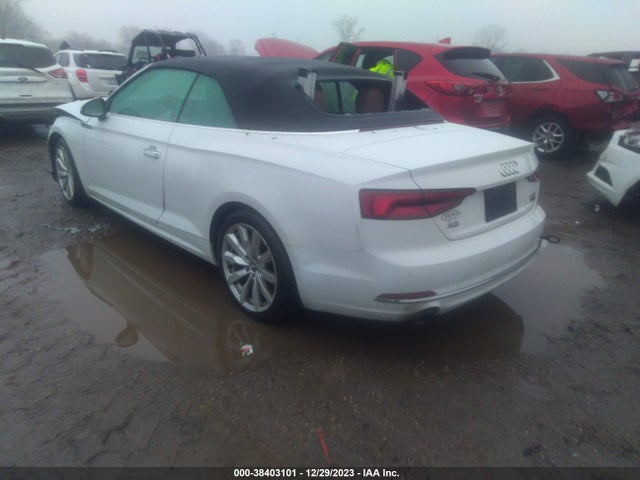 WAUYNGF58JN006016 Audi A5 2.0t Premium