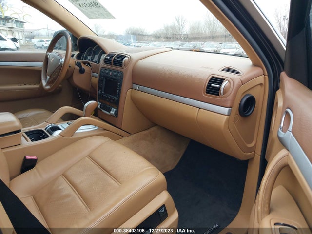 2004 PORSCHE CAYENNE WP1AB29P14LA69289 Photo 4