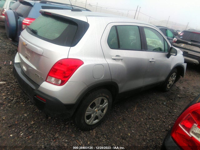 Chevrolet Trax 1ls 2016 KL7CJKSB2GB629159 Image 4