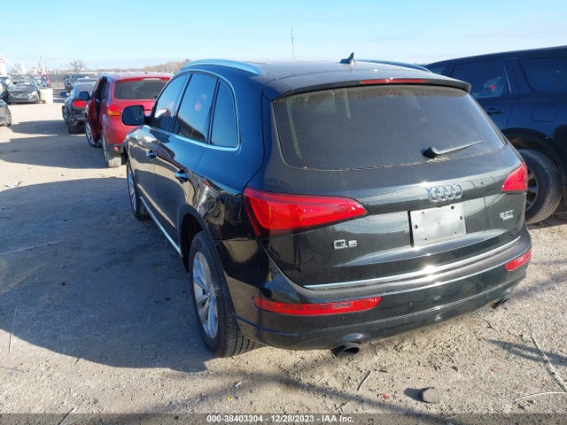Audi Q5 2.0t Premium 2016 WA1L2AFP6GA020429 Image 3