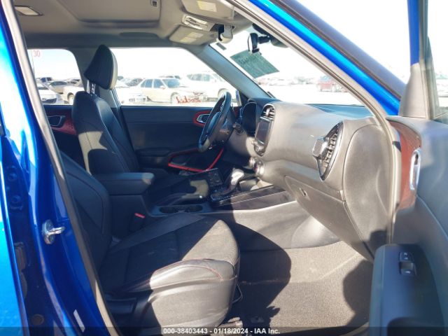 KNDJ53AF4N7831896 KIA Soul Turbo