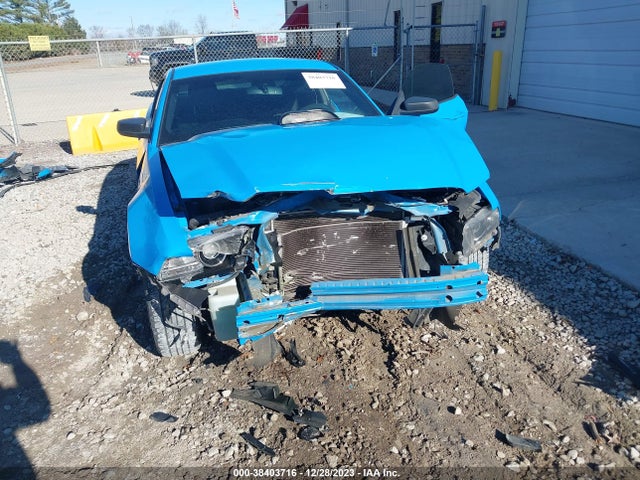 2014 FORD MUSTANG V6 VIN: 1ZVBP8AMXE5233010