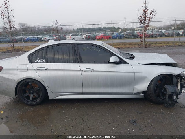 BMW 335i Xdrive 2015 WBA3B9C56FF588928 Image 13