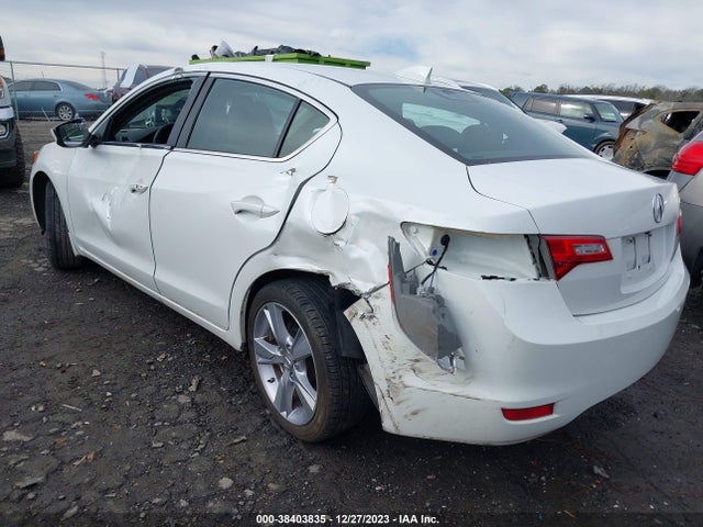 19VDE1F32EE008067 Acura Ilx 2.0l