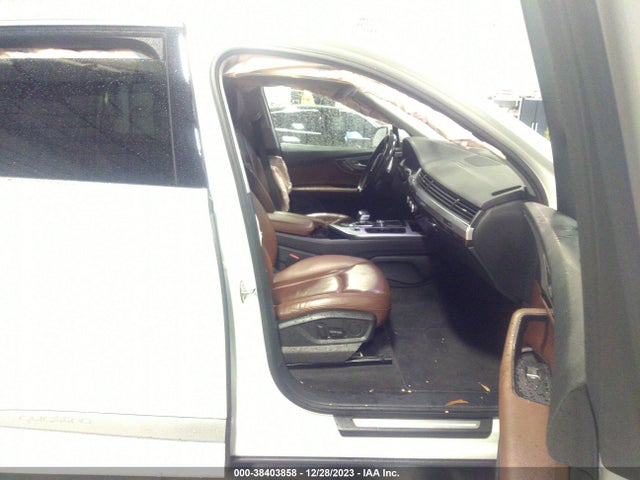 WA1LHAF72HD042314 Audi Q7 2.0t Premium