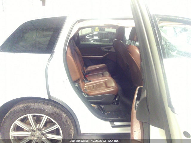 WA1LHAF72HD042314 Audi Q7 2.0t Premium