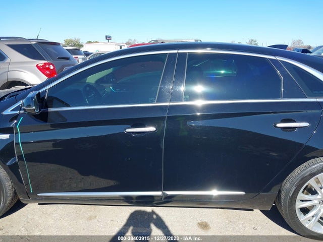 Cadillac XTS LUXURY 2018 2G61M5S35J9135837 Image 14