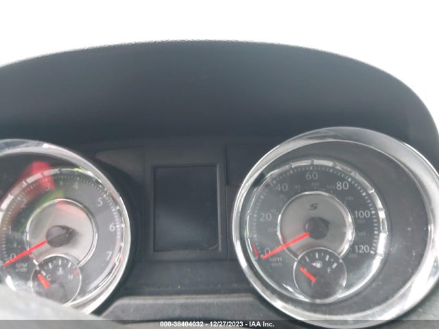 2C4RC1HG6GR158641 Chrysler Town & Country S