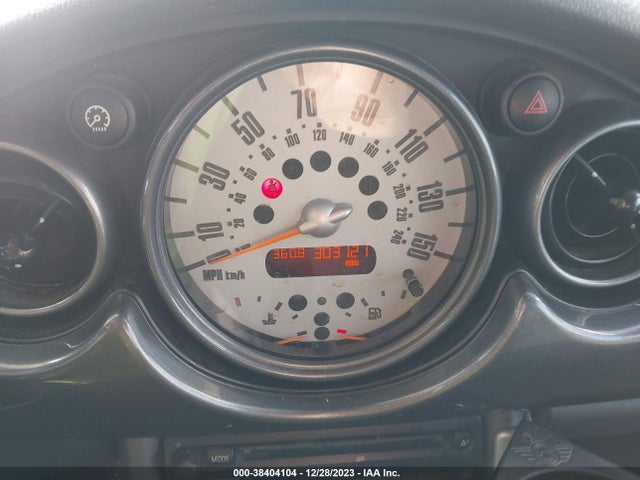 2005 MINI COOPER WMWRC33425TC56466 Photo 6