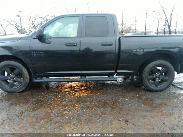 RAM 1500 Express Quad Cab 4x4 6'4 Box 2017 1C6RR7FG3HS810076 Image 14