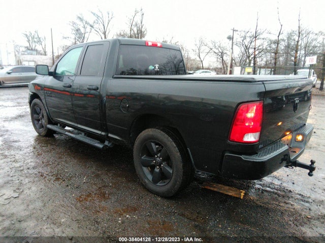 RAM 1500 Express Quad Cab 4x4 6'4 Box 2017 1C6RR7FG3HS810076 Image 3