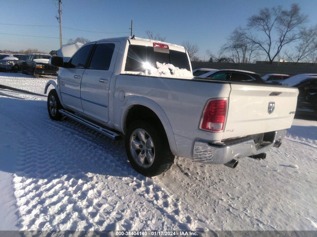 RAM 1500 Laramie  4x4 5'7 Box 2017 1C6RR7NT2HS611857 Image 3