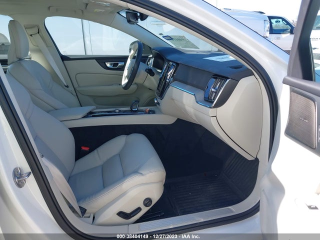 2024 VOLVO S60 B5 PLUS DARK THEME VIN: 7JRL12FL4RG294144