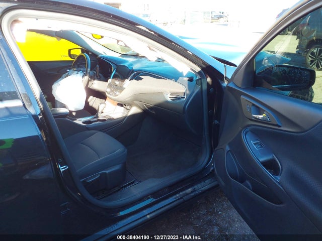 2017 CHEVROLET MALIBU 1LT VIN: 1G1ZE5ST4HF119085