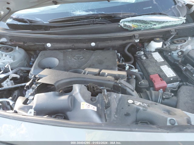 2021 TOYOTA RAV4 XLE VIN: 2T3P1RFV3MW221676