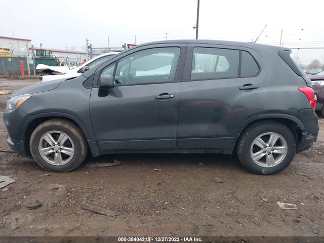 Chevrolet TRAX LS 2019 3GNCJKSB6KL308131 Image 14