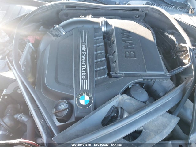 BMW 740I 2015 WBAYA6C55FGK16319 Image 10
