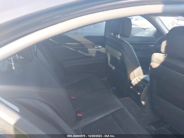 BMW 740I 2015 WBAYA6C55FGK16319 Image 8