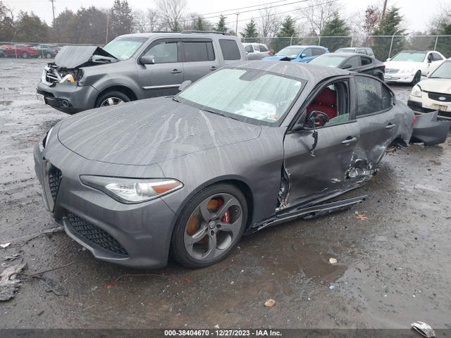ZARFAEDN5J7580709 Alfa Romeo Giulia Awd
