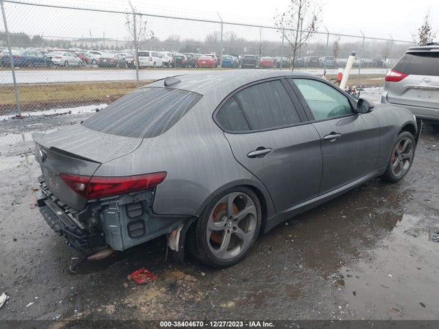 ZARFAEDN5J7580709 Alfa Romeo Giulia Awd