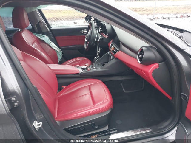 ZARFAEDN5J7580709 Alfa Romeo Giulia Awd