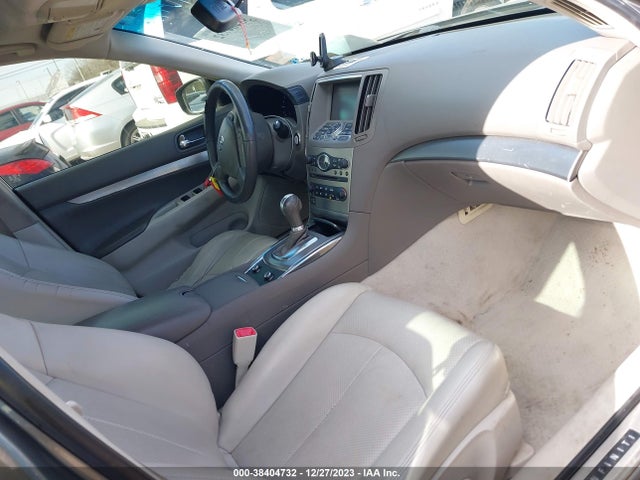 2015 INFINITI Q40 VIN: JN1CV6AP2FM580076