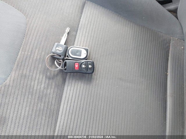 2011 NISSAN SENTRA 2.0S VIN: 3N1AB6AP8BL653018