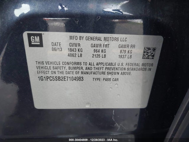 2014 CHEVROLET CRUZE 1LT AUTO VIN: 1G1PC5SB2E7104983