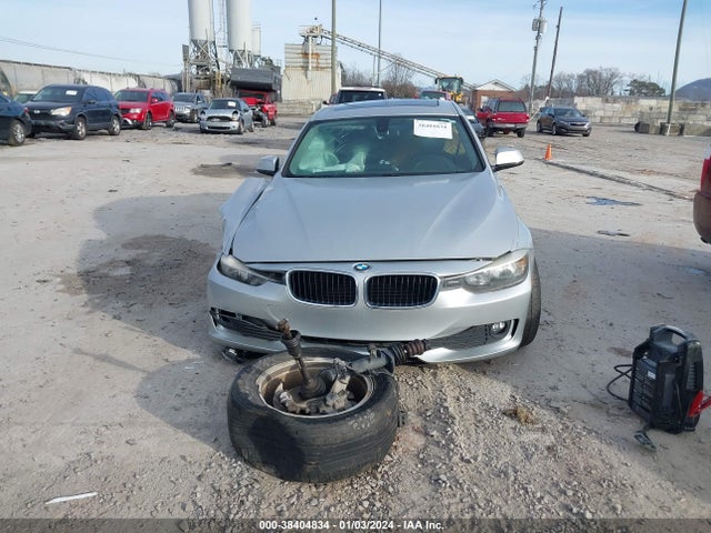 BMW 320i Xdrive 2015 WBA3C3C57FK201756 Image 12