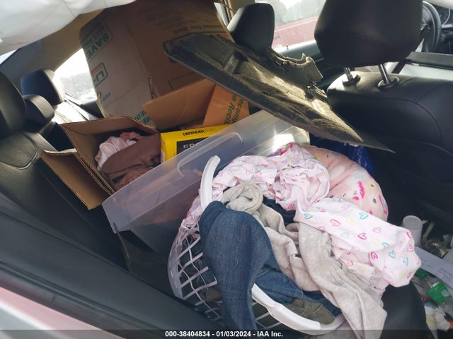 BMW 320i Xdrive 2015 WBA3C3C57FK201756 Image 8