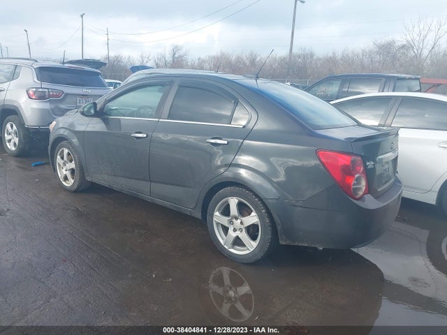 Chevrolet Sonic Ltz Auto 2015 1G1JE5SB2F4119082 Image 3