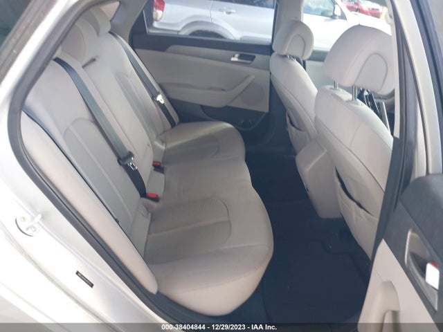 2016 HYUNDAI SONATA SE VIN: 5NPE24AF9GH428723