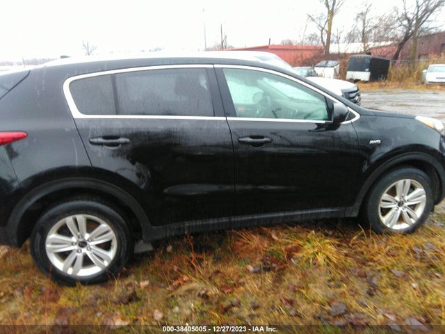 2018 KIA SPORTAGE LX VIN: KNDPMCAC9J7488161