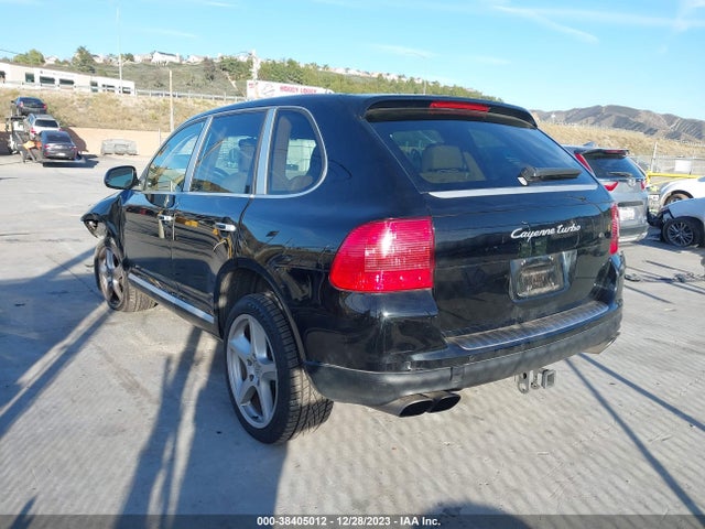 2006 PORSCHE CAYENNE WP1AC29P66LA90154 Photo 2