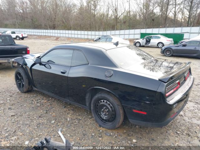 2C3CDZAGXJH258528 Dodge Challenger Sxt Plus