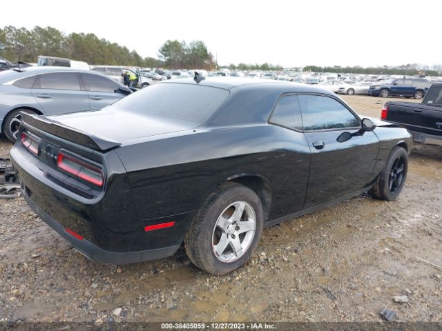 2C3CDZAGXJH258528 Dodge Challenger Sxt Plus