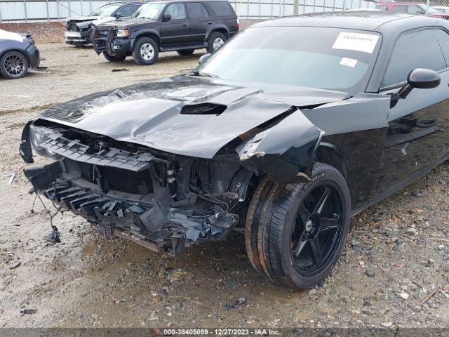 2C3CDZAGXJH258528 Dodge Challenger Sxt Plus