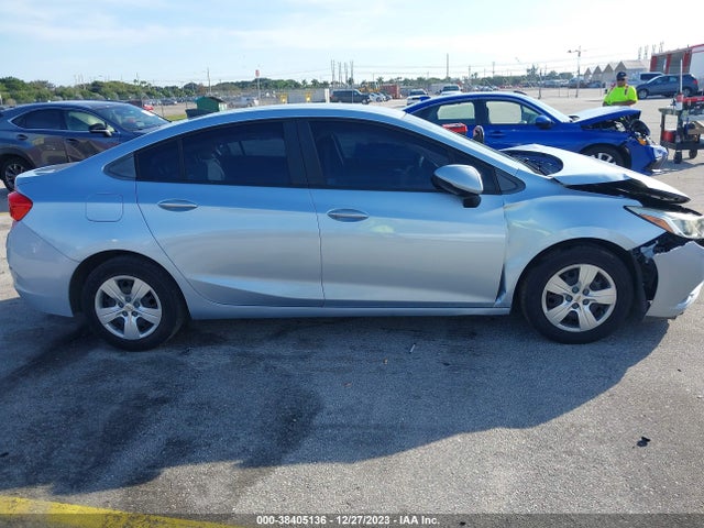 Chevrolet Cruze Ls Auto 2017 1G1BC5SM2H7169722 Image 13