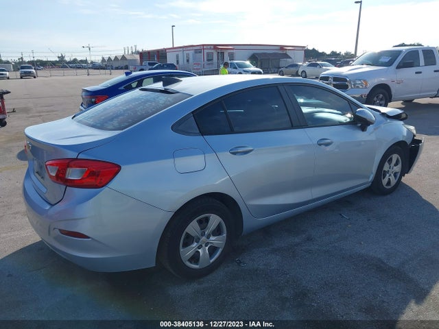 Chevrolet Cruze Ls Auto 2017 1G1BC5SM2H7169722 Image 4