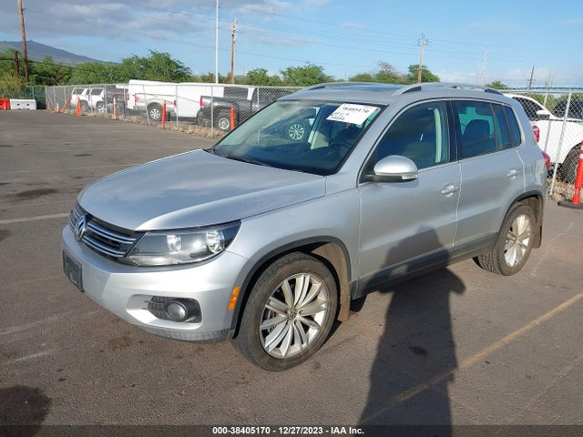 WVGAV7AX9FW552768 Volkswagen TIGUAN SE
