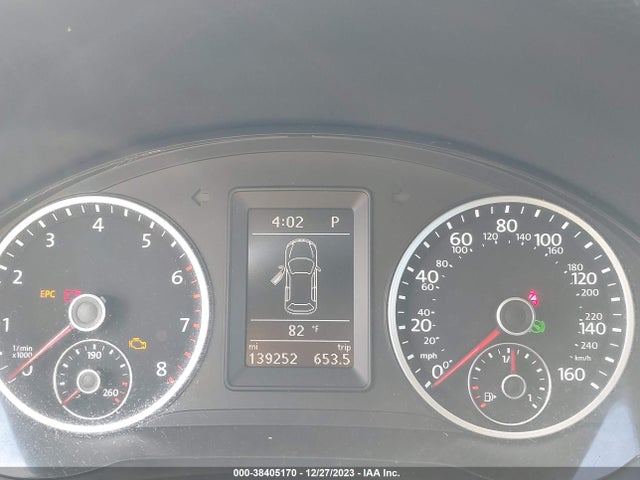 WVGAV7AX9FW552768 Volkswagen TIGUAN SE