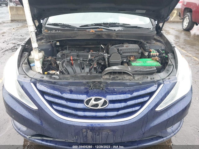 2013 HYUNDAI SONATA GLS VIN: 5NPEB4AC2DH636699
