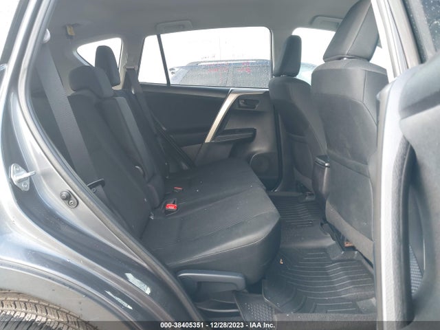 Toyota RAV4 LE 2015 2T3BFREVXFW385166 Image 8