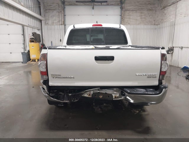 Toyota Tacoma Prerunner 2014 5TFJX4GN0EX028453 Image 16
