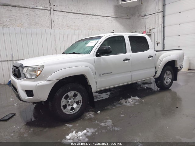 Toyota Tacoma Prerunner 2014 5TFJX4GN0EX028453 Image 2