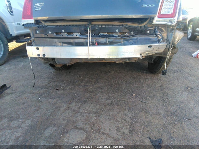 2C3CCAKG9KH634477 Chrysler 300 Limited Awd