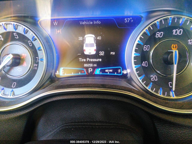 2C3CCAKG9KH634477 Chrysler 300 Limited Awd