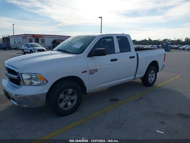 1C6RR7FTXKS533687 RAM 1500 Classic Tradesman Quad Cab 4x4 6'4 Box