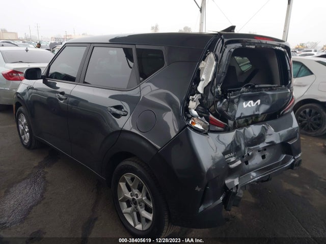 KIA SOUL LX 2023 KNDJ23AU7P7878463 Image 3